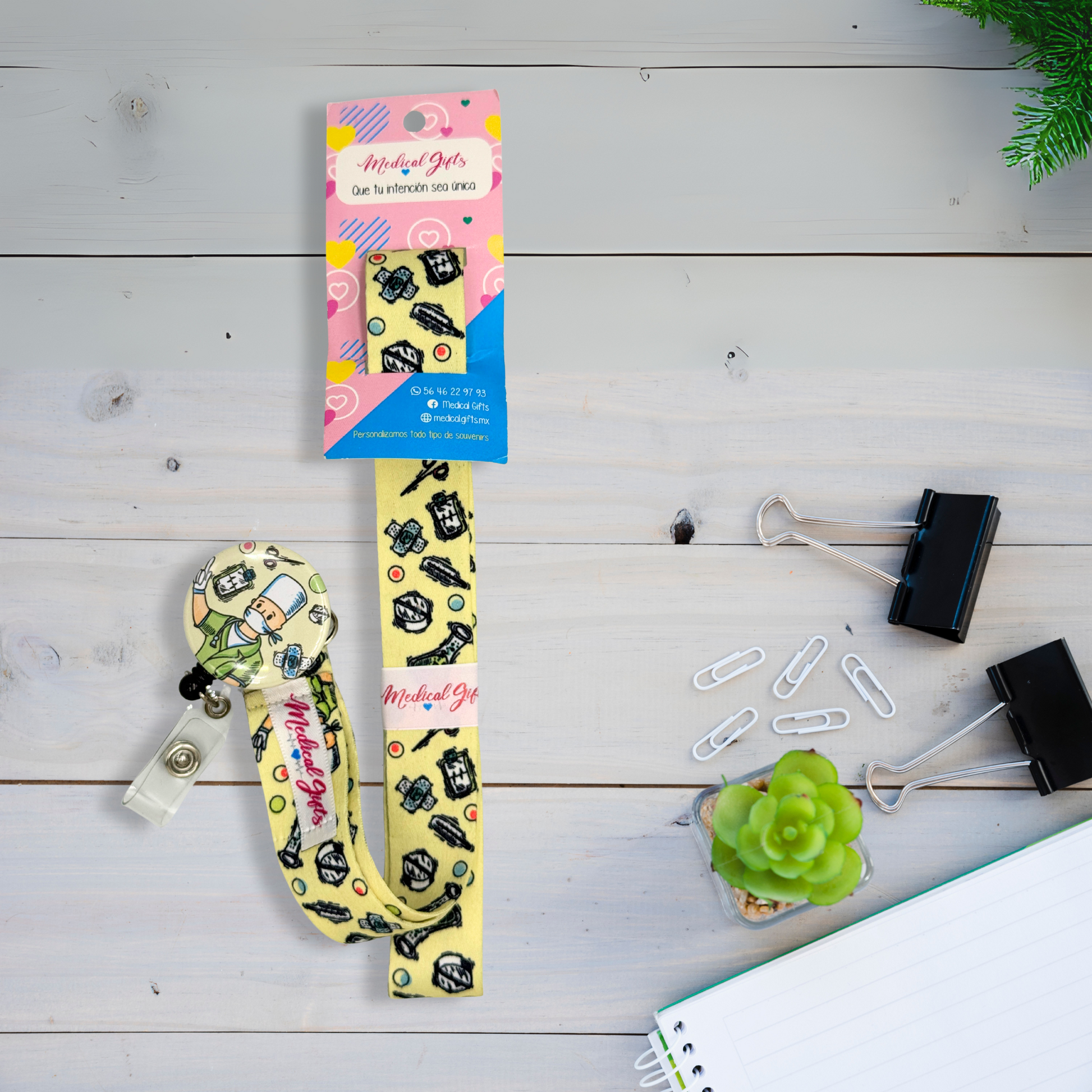 Portagafete con Lanyard  - Diseño Doc. Amarillo