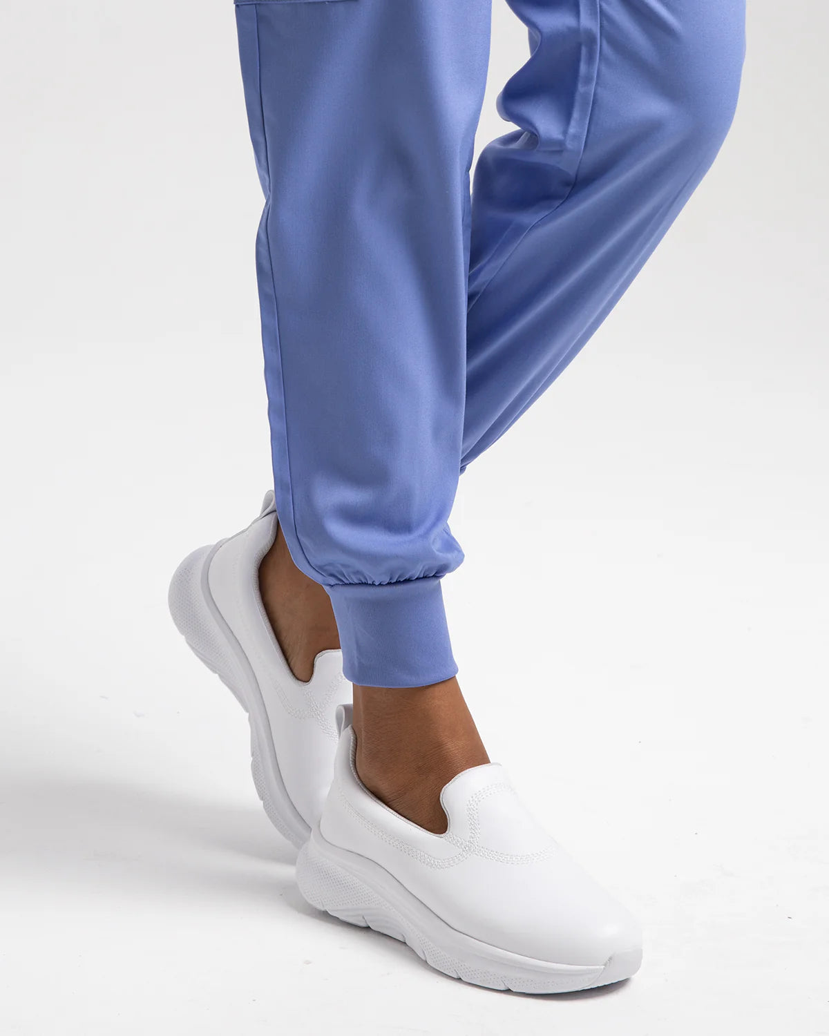 Image of Calzado de enfermería Hawkwell – Modelo Dorez