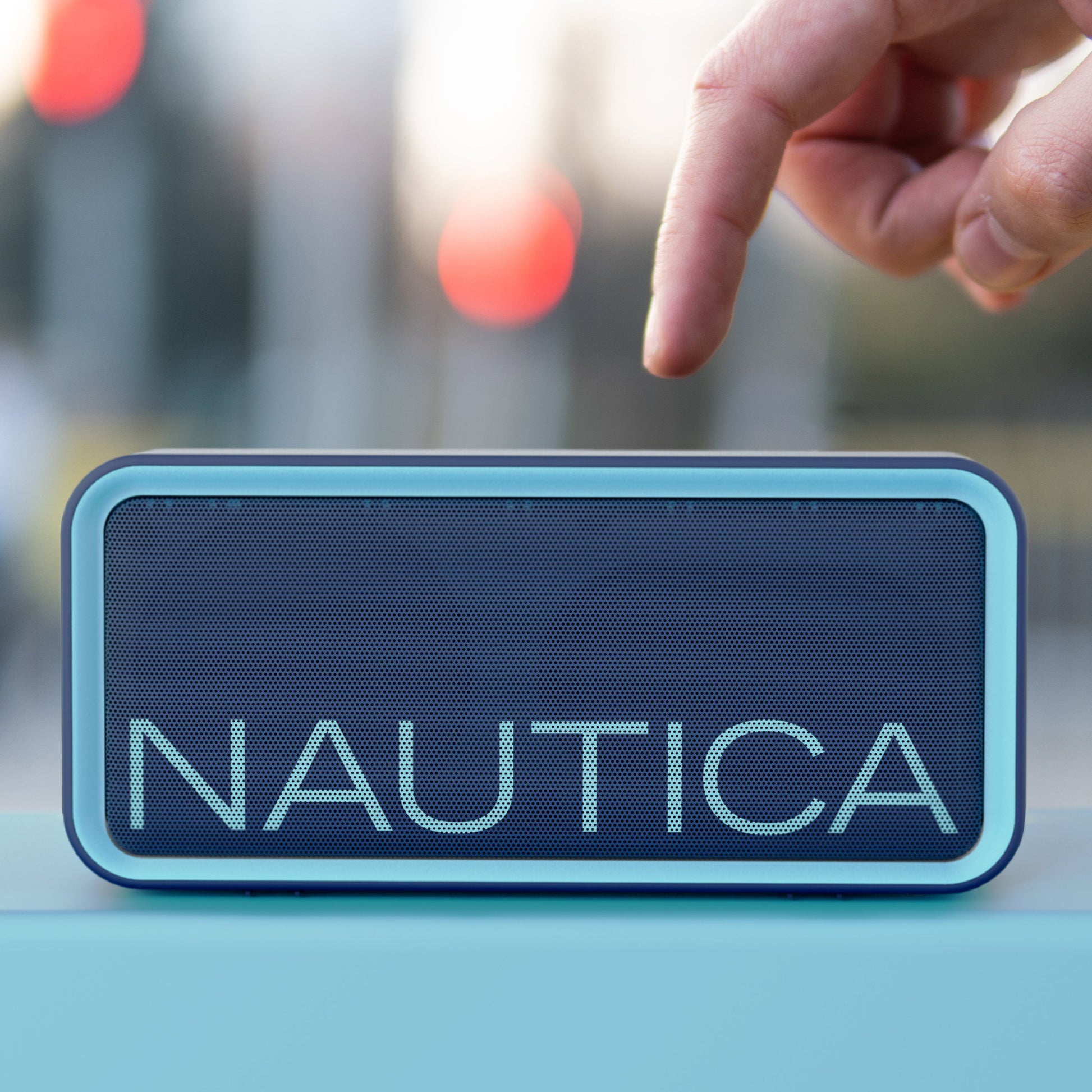 Bocina Portátil Náutica SP100 Bluetooth - varios colores